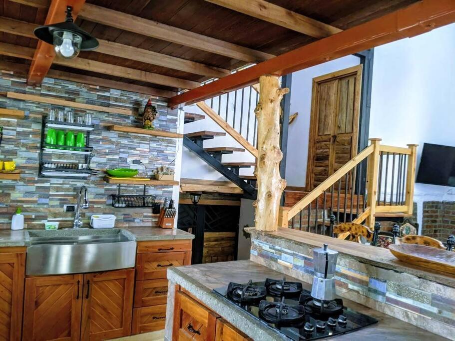 El Encanto Mountain Cabin Salento Eksteriør bilde